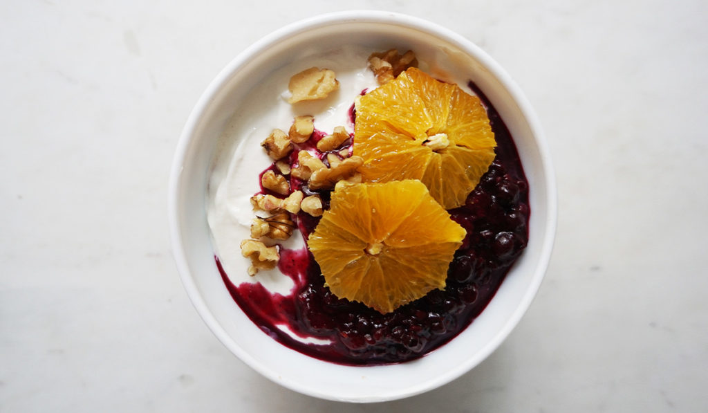 Siggi's Icelandic-style yogurt: skyr - Citrus Berry Bowl