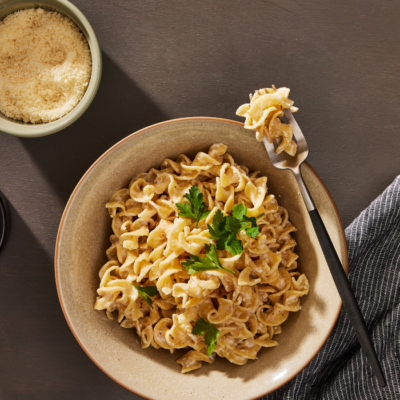 noodles with skyr sauce