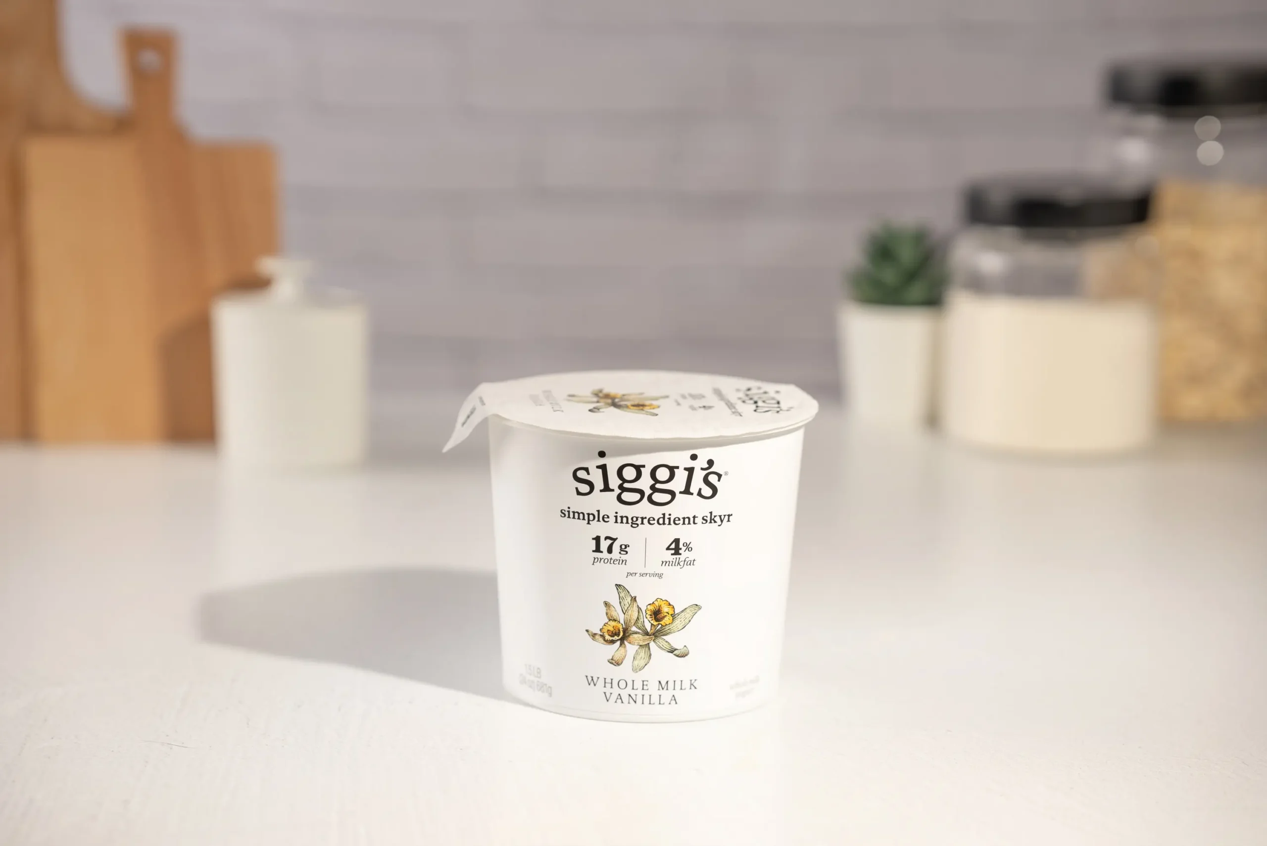 vanilla whole milk 24oz skyr