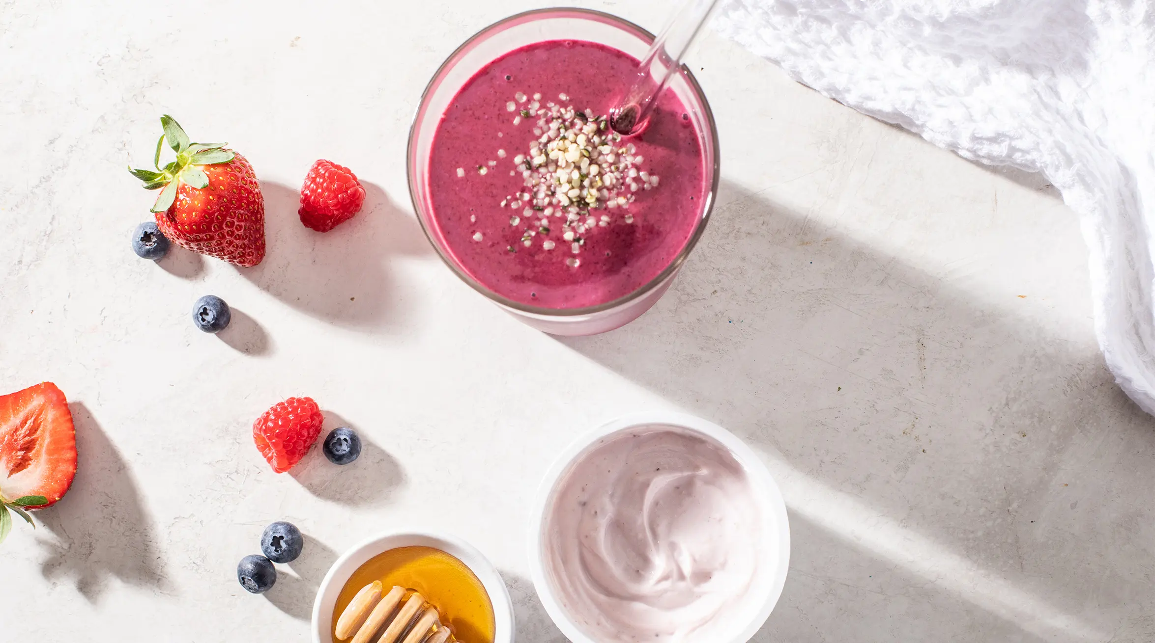 acai and mixed berry smoothie