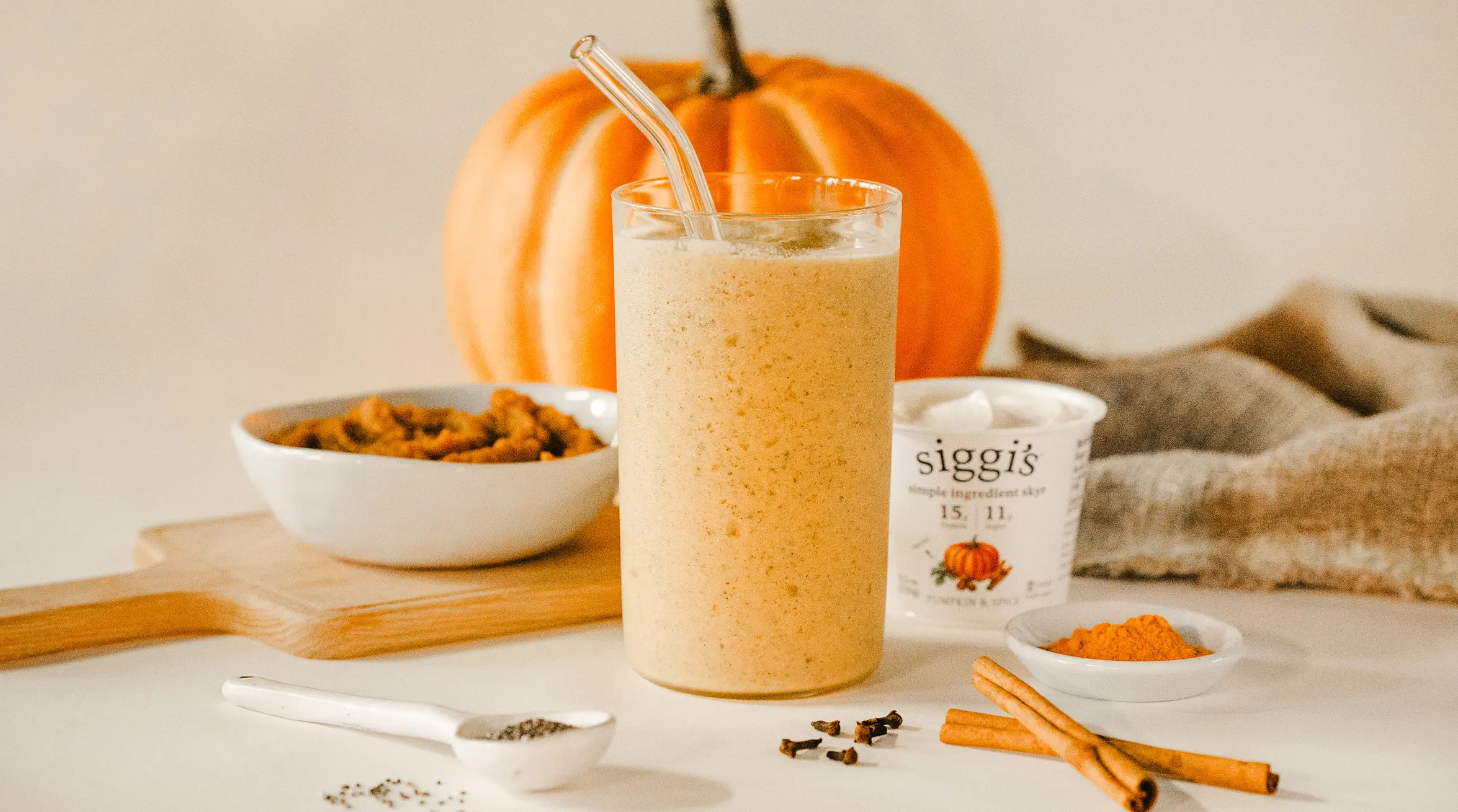 pumpkin turmeric smoothie