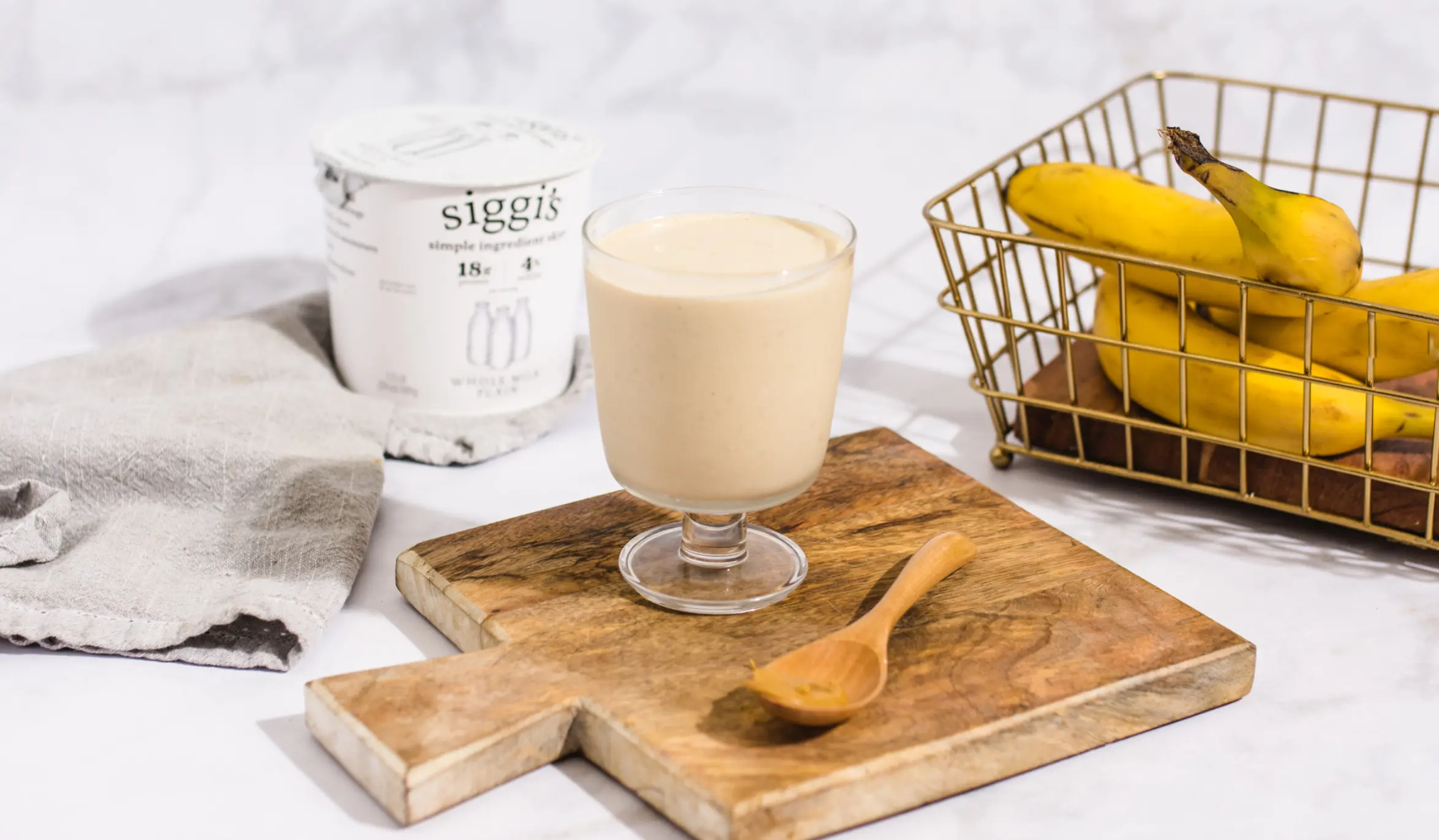 peanut butter and banana smoothie
