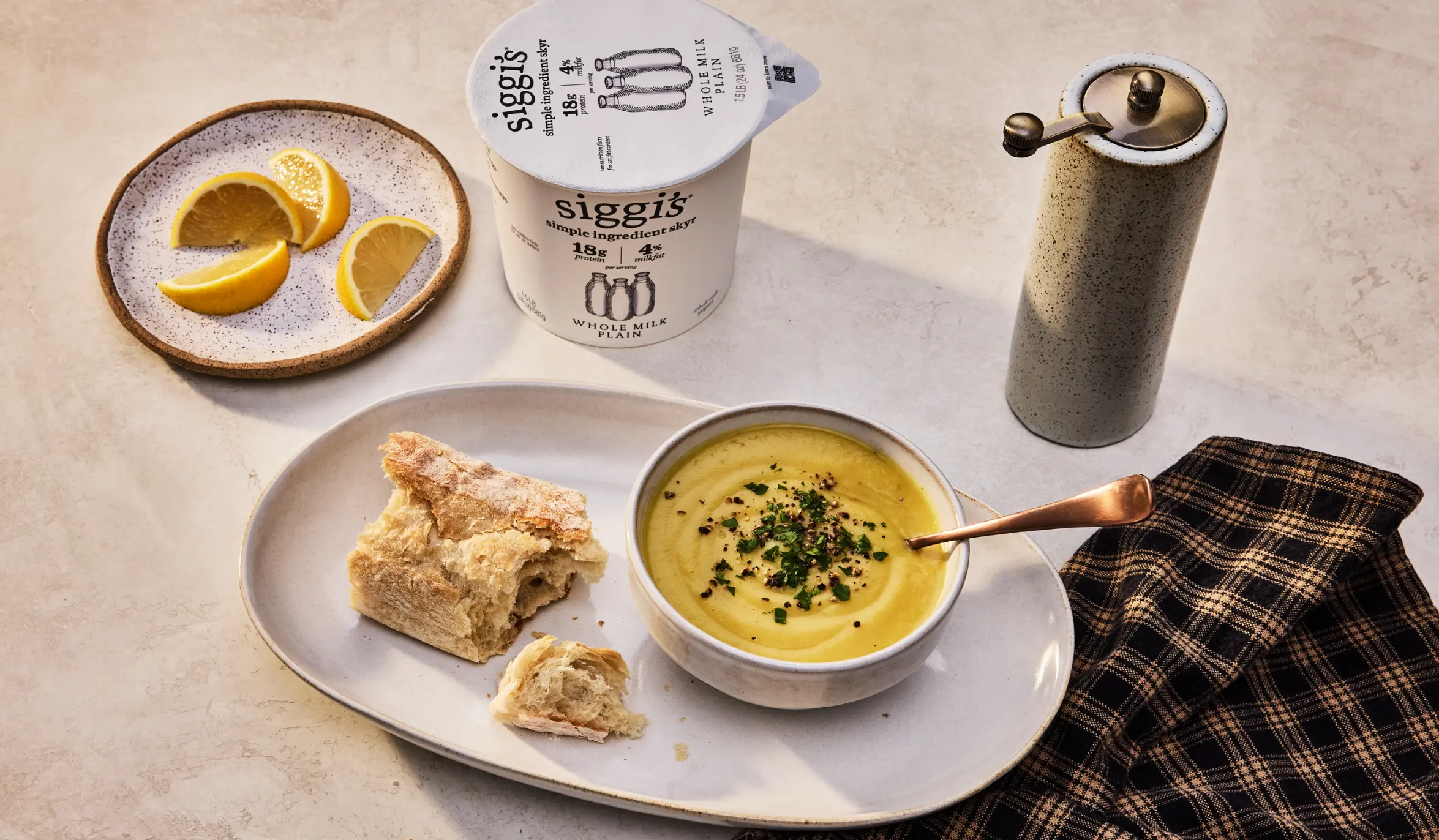 blended cauliflower soup