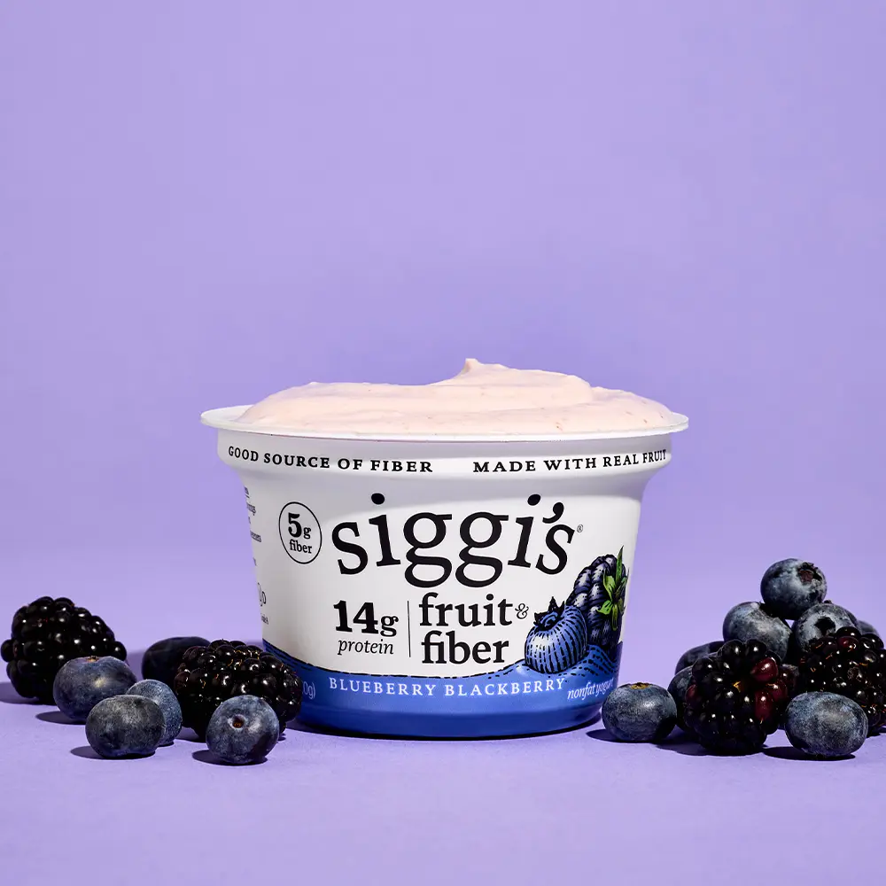 fruit & fiber blueberry blackberry nonfat skyr with fruit